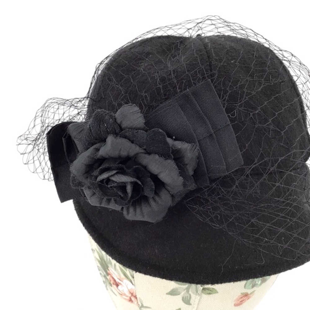 Something Special VTG Black Polyester Cage Hat
